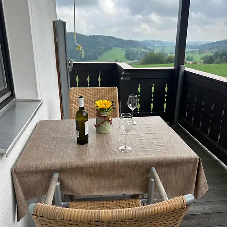 Traumpanorama Im Chiemgau Zwischen Chiemsee Und Salzburg - 74 Qm Apartment Surberg