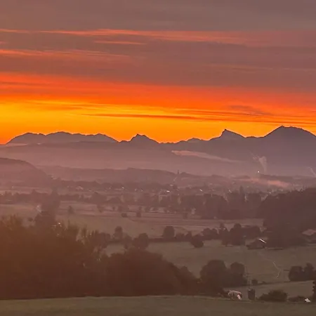 Traumpanorama Im Chiemgau Zwischen Chiemsee Und Salzburg - 74 Qm * Surberg