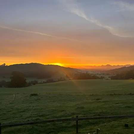 Lägenhet Traumpanorama Im Chiemgau Zwischen Chiemsee Und Salzburg - 74 Qm *