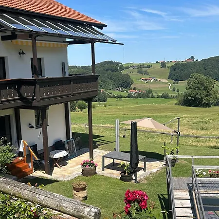 Lägenhet Traumpanorama Im Chiemgau Zwischen Chiemsee Und Salzburg - 74 Qm *