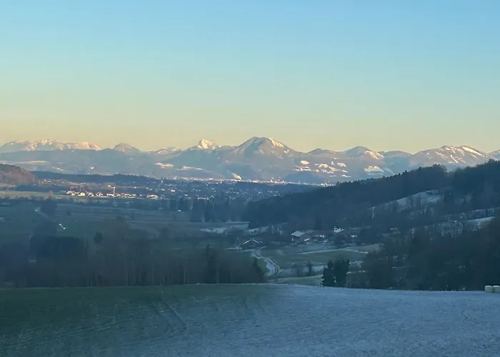 Traumpanorama Zwischen Chiemsee Und Salzburg - 74 Qm * Surberg